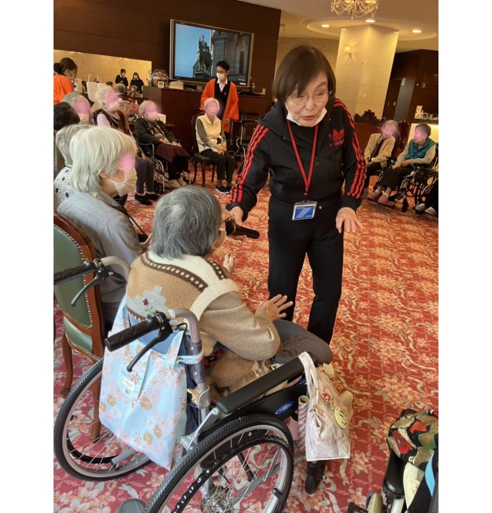 エクセレント西宮さんにレクリエーション訪問しました！の画像| 葬祭会館ゆうあいホール【公式】 神戸市北区のご葬儀･お葬式のことなら