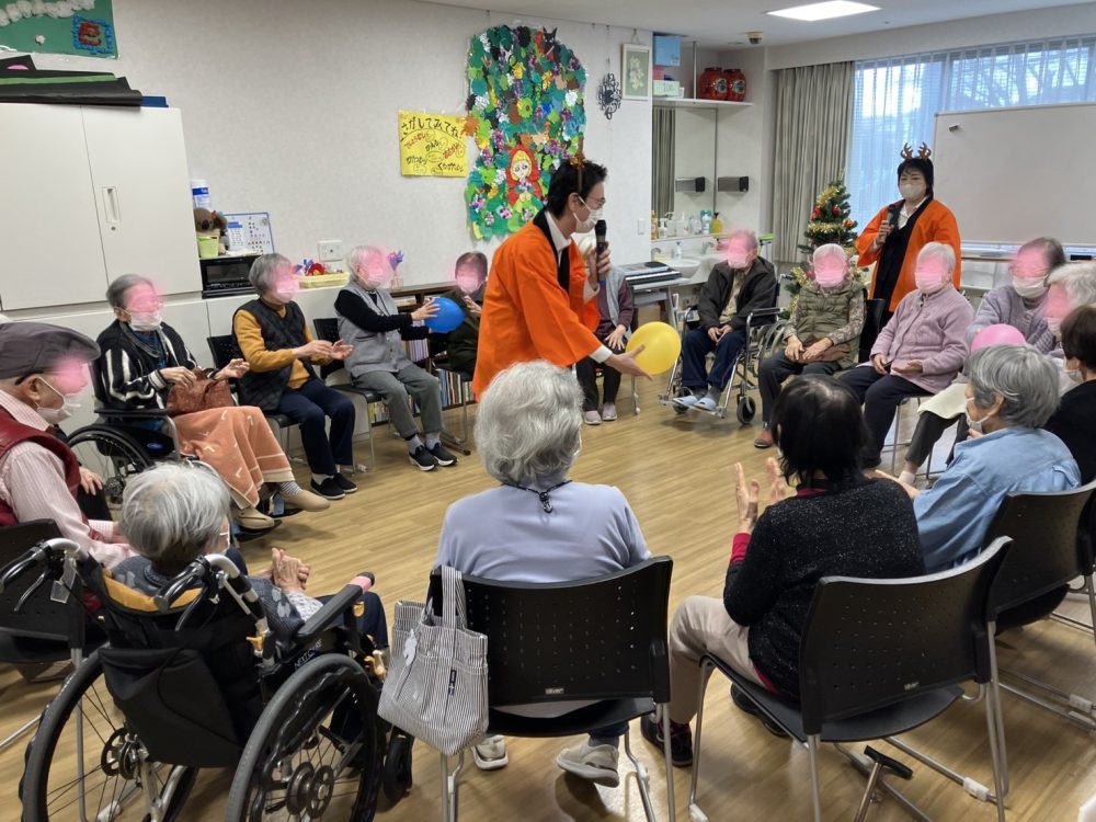 カトレアロイヤル神戸さんに訪問レクへの画像| 葬祭会館ゆうあいホール【公式】 神戸市北区のご葬儀･お葬式のことなら
