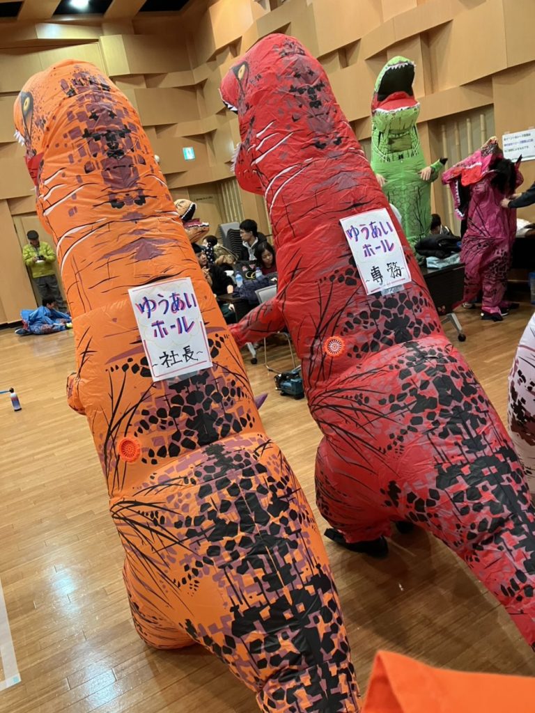 西宮山口ホールがジュラシック・パークに!?の画像| 葬祭会館ゆうあいホール【公式】 神戸市北区のご葬儀･お葬式のことなら