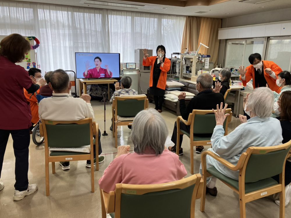 向陽りんどう苑に施設レクリエーションへ